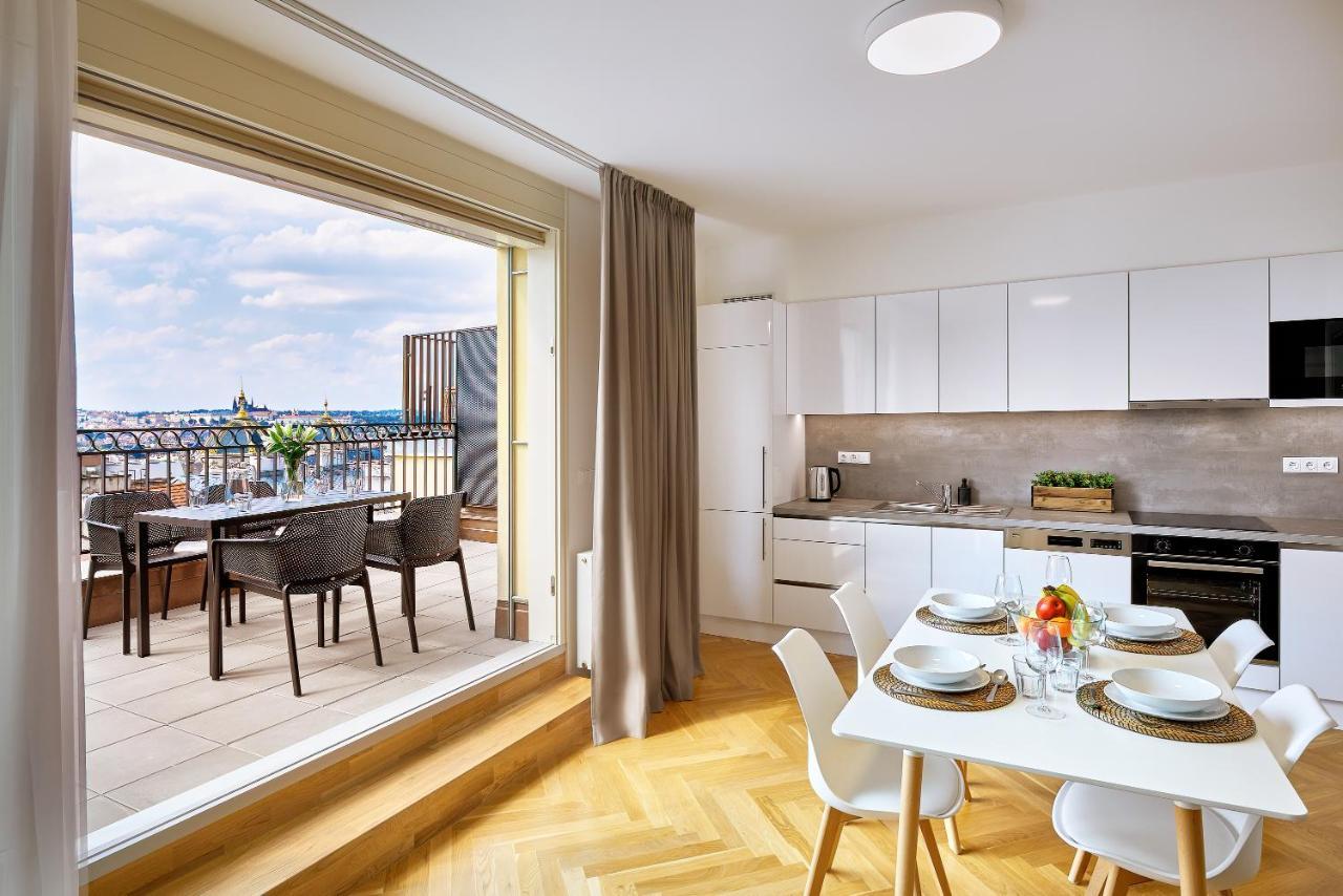 Downtown Suites Rubesova ปราก ภายนอก รูปภาพ
